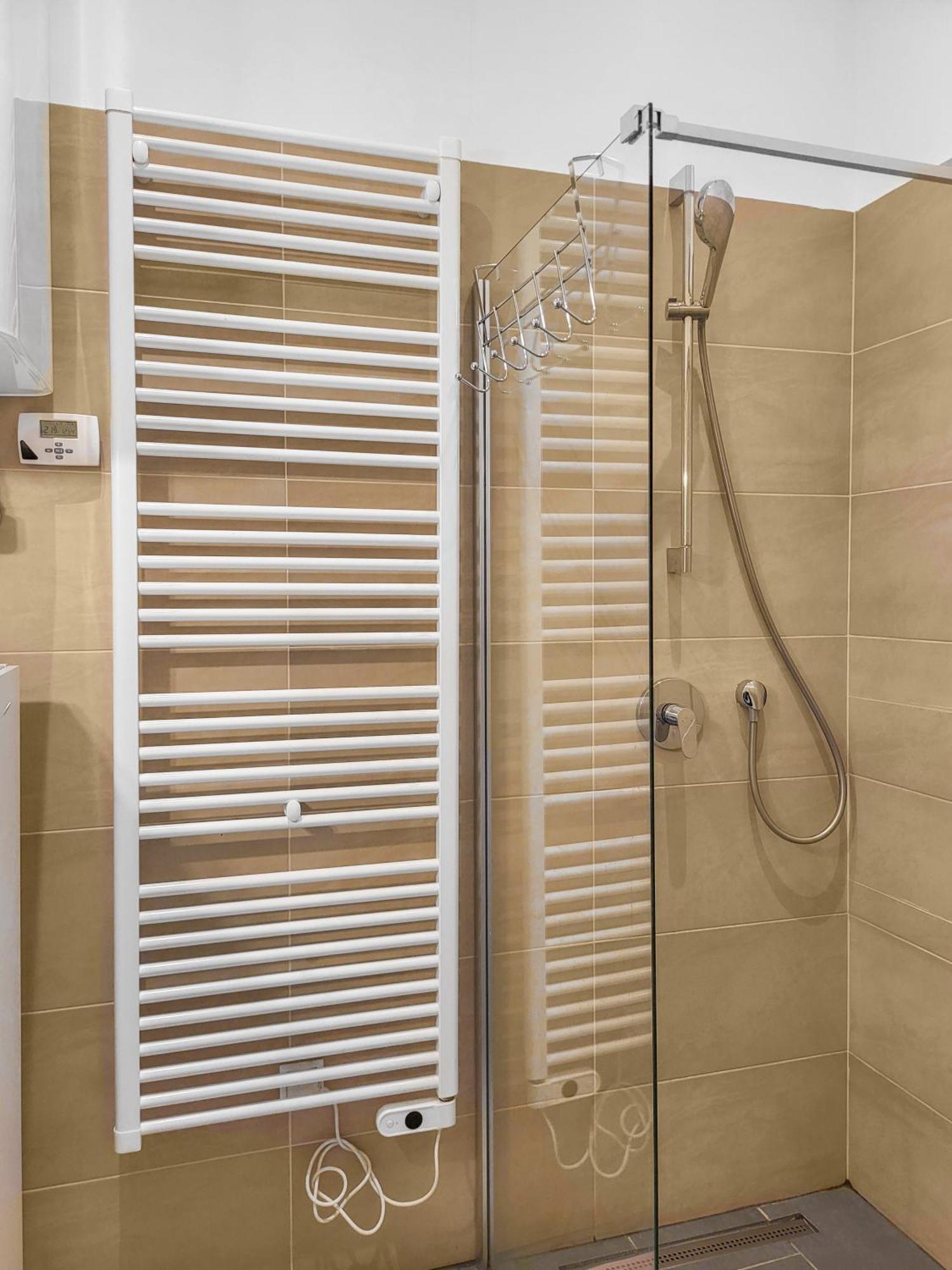 N-West Apartment Vienna Bilik gambar